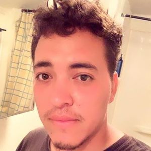 Meet your Posher, Marco tulio